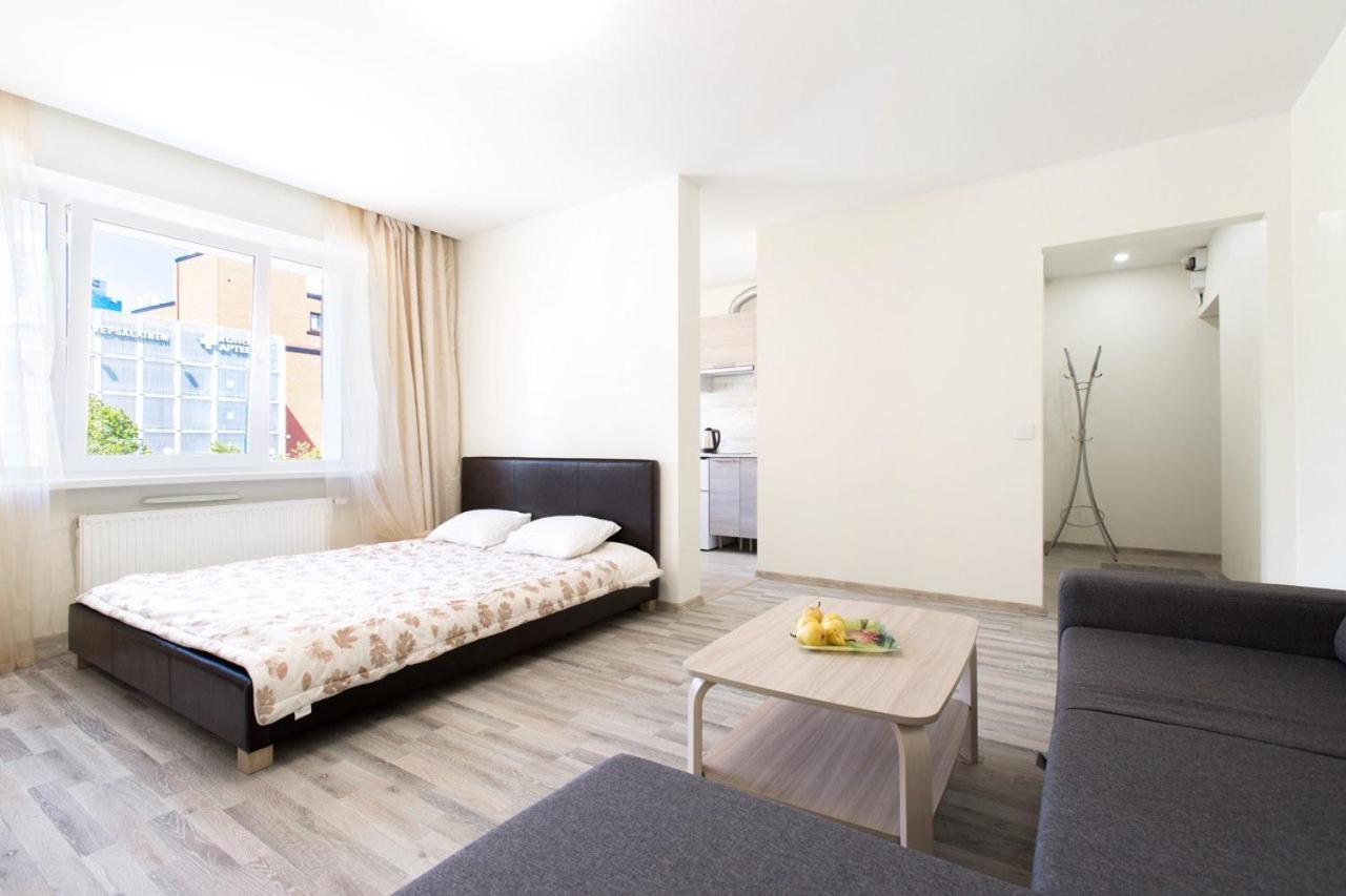 Sunny Apartment Near Bus Station Tallinn Exterior photo
